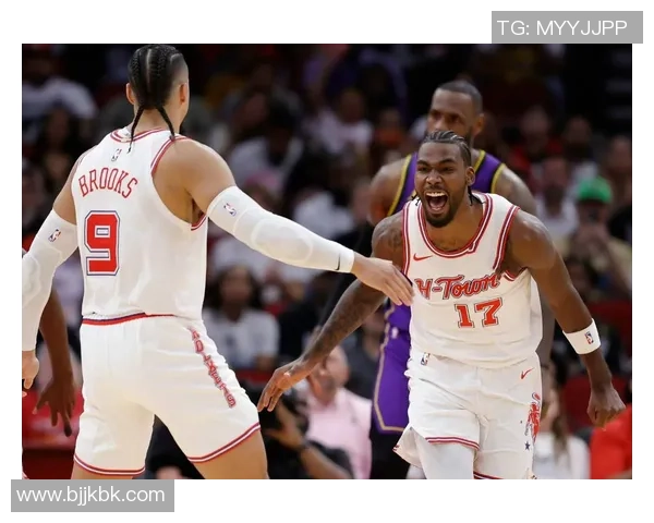 火箭队与魔术队精彩对决回顾1月4日比赛全场录像分析 火箭队与魔术队精彩对决回顾1月4日比赛全场录像分析