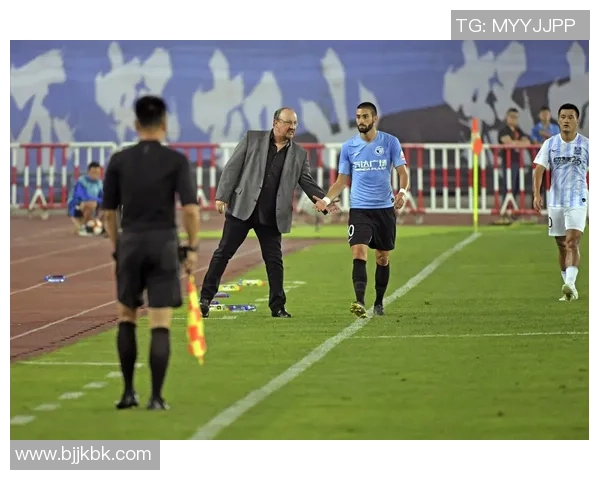 大连一方与天津天海激战正酣精彩直播全程回顾与分析